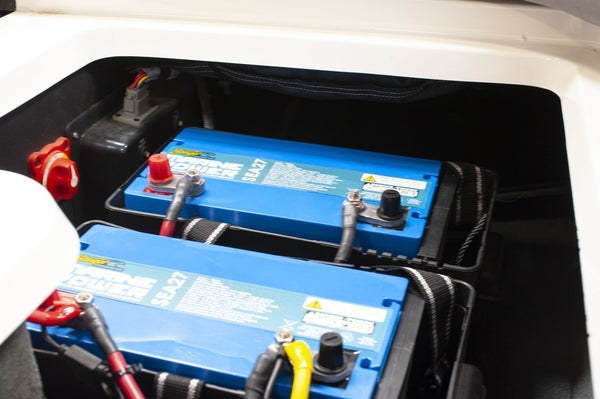 8 TIPS TO EXTEND A CAR BATTERY’S LIFE - Stinger Electronics